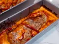 Saftig ytterfile i sockerkaksform, bakad med paprika i en krämig sås.