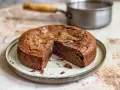 En saftig kladdkaka med en härlig chokladkärna, perfekt för alla chokladälskare.